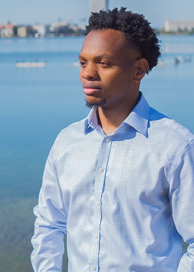 Leonard Thomas