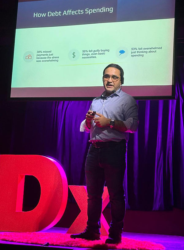 Alimursal Ibrahimov speaking TEDx event 600w cropped Personal Relatibility Distinguishes Alimursal Ibrahimov as Authority in Financial Psychology