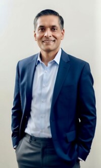 Business Casual – Standing Sanjay Pani, New York Financial Educators Council Advisory Board