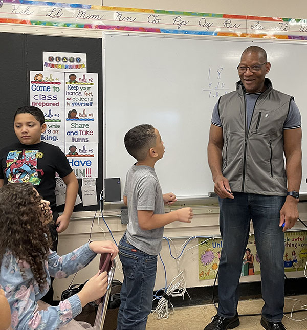 Ellis Cropper at Vernon Hill Elementary school 600w Ellis Cropper at Vernon Hill Elementary school, where he teaches 3rd-5th grade students financial education.