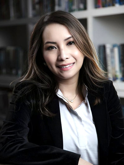 Mae Yang, Financial Literacy Speaker